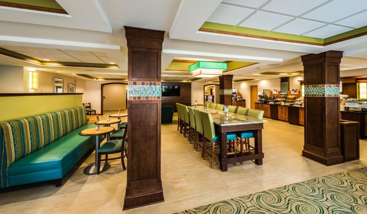 Holiday Inn Express Hotel & Suites Jacksonville-Blount Island Extérieur photo